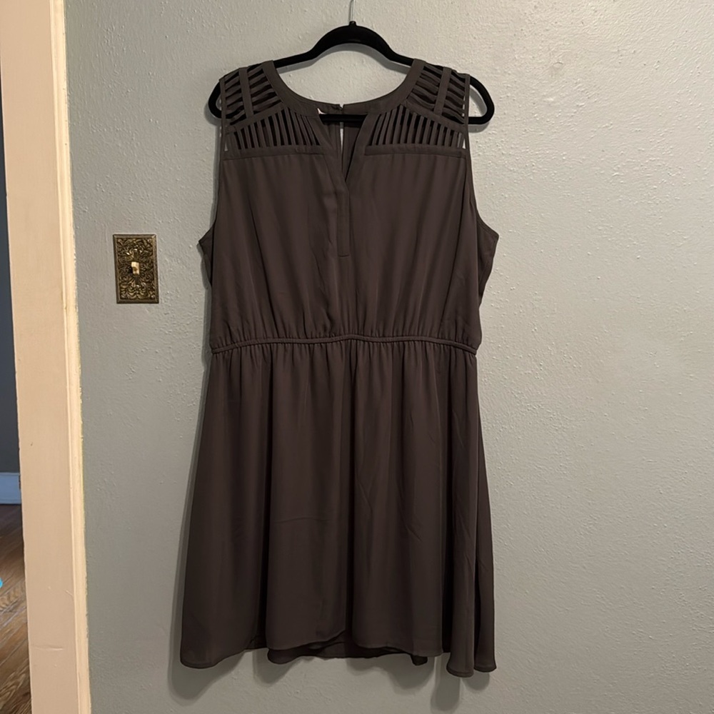 Maurice’s grey mini dress with cut out detail XXL